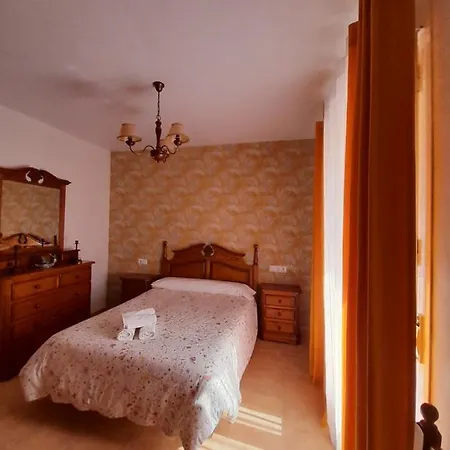 Holiday home Casas De 11 Benaojan