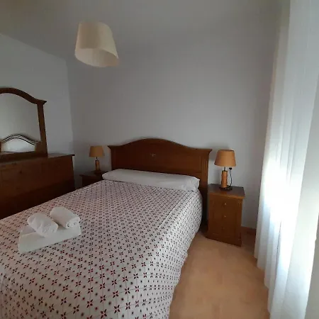 Casas De 11 Holiday home Benaojan
