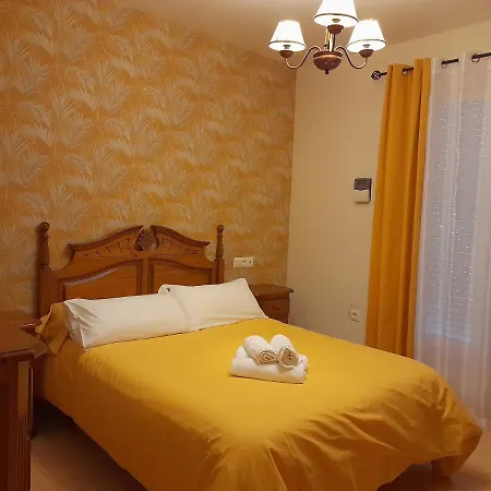 Casas De 11 Holiday home Benaojan